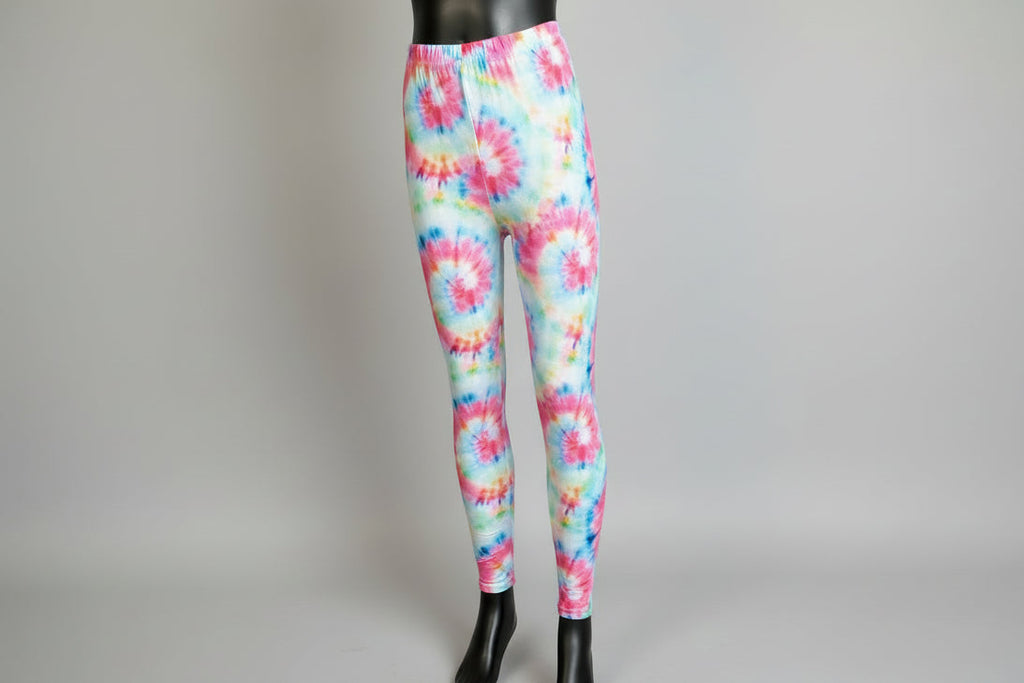 The Tie-Dye vibe, choice of pattern and size!