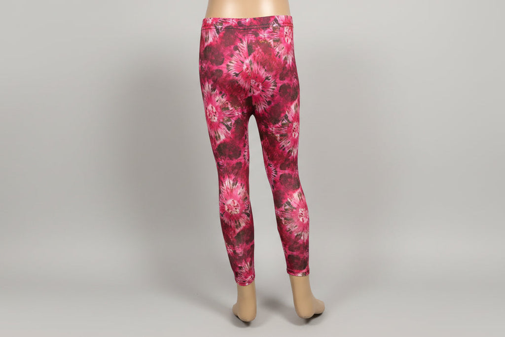 The Tie-Dye vibe, choice of pattern and size!